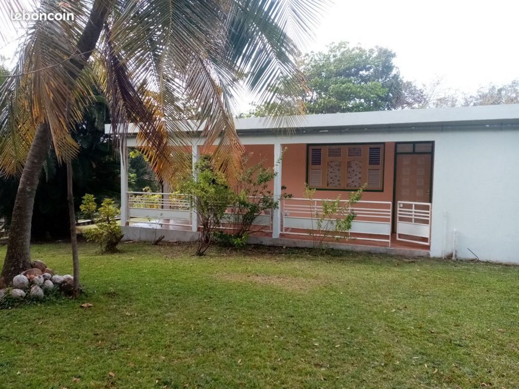 LOCATION SAISONNIERE LOCATION SAISONNIERE
