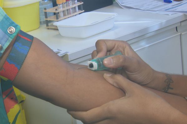 Chlordécone dans le sang : moins d’un 1% des guadeloupéens s’est fait testé Chlordécone dans le sang : moins d’un 1% des guadeloupéens s’est fait testé