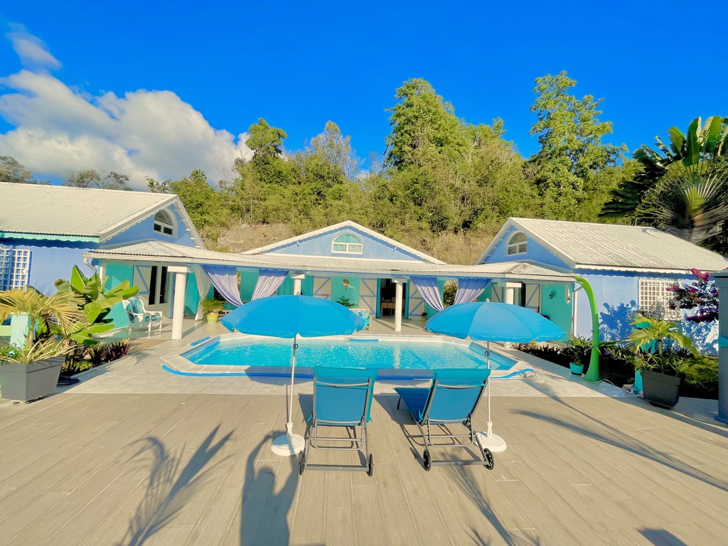 Gîtes / Chambres et table d’hôtes Chez Adé GUADELOUPE Gîtes / Chambres et table d’hôtes Chez Adé GUADELOUPE